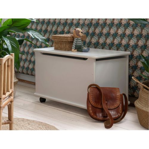 Truhe HOPPEKIDS, weiß, B:73cm H:45cm T:39cm, Massivholz, Truhen, Mit Sicherheitsverschluß für den Deckel für maximale Sicherheit