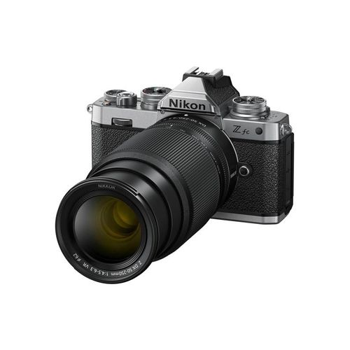 Nikon Z fc + Z DX 16-50 mm f/3.5-6.3 + Z DX 50-250 f/4.5-6.3 kit