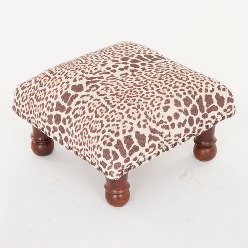 Beiger Fußhocker mit Animalprint 27x41cm
