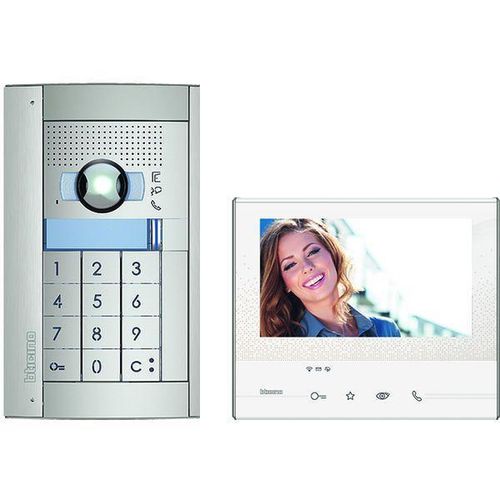 Bticino Flex ONE Video-Set mit Türstation SFERA inkl. Codelock + CLASSE300 X13E 365911