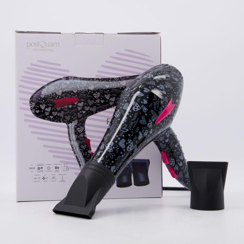 Schwarzer professioneller Haartrockner