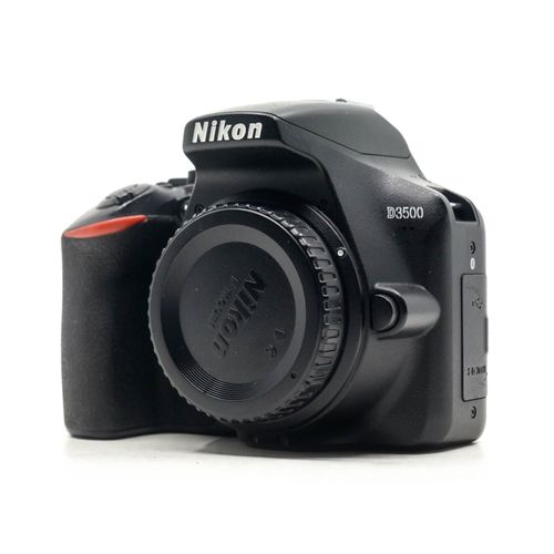 Gebraucht Nikon D3500 Zustand: Ausgezeichnet