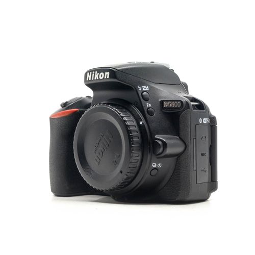 Gebraucht Nikon D5600 Zustand: Gut