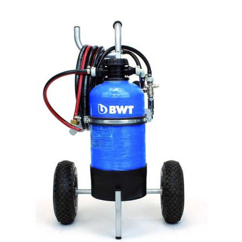 BWT Heizungsbefüllstation 51099 HBA Junior VE, bei 20 °dH 0,65 cbm, mobil