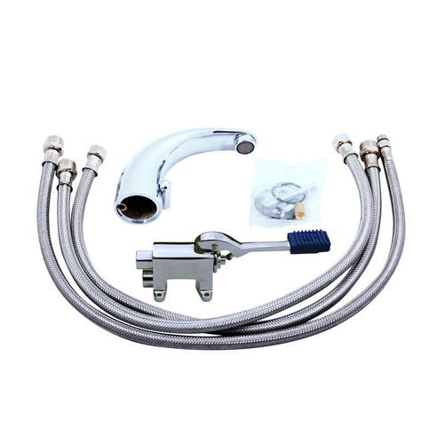 Fußbetätigter Wasserhahn mit Kaltwasserausgang RAV SLEZAK