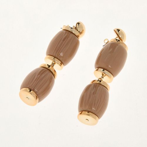 Beige-goldfarbene Ohrringe