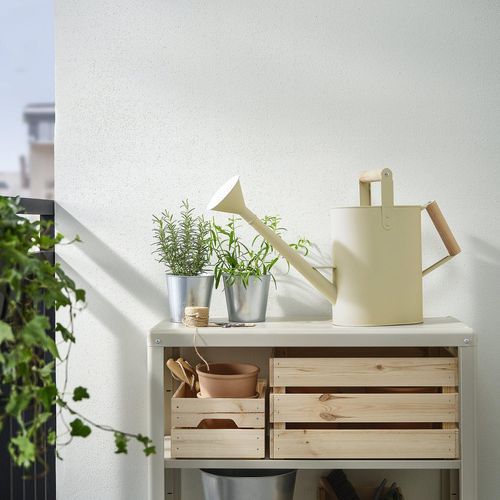 SALLADSKÅL Gießkanne