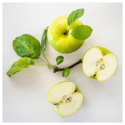 LÖVSKOGSLUND Duftkerze im Keramikglas