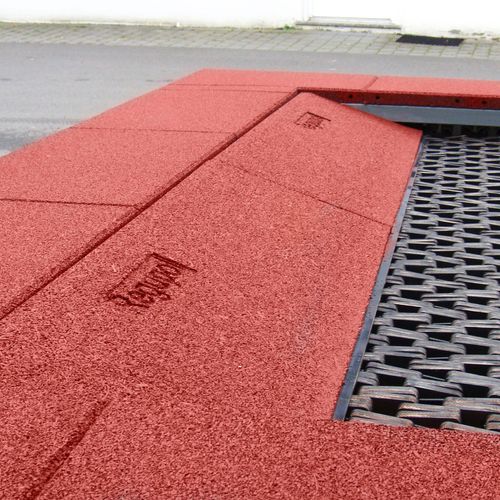 Hally-Gally Rampe "Innen liegend" für Trampoline, Vormontiert