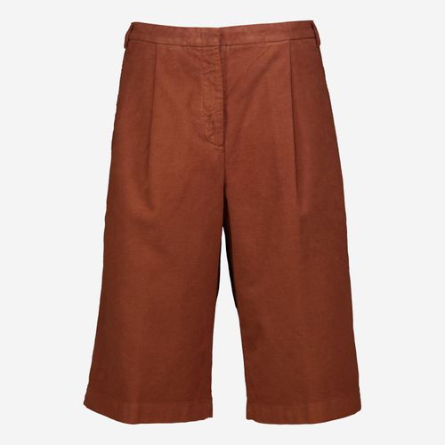 Kastanienbraune Bermuda Shorts