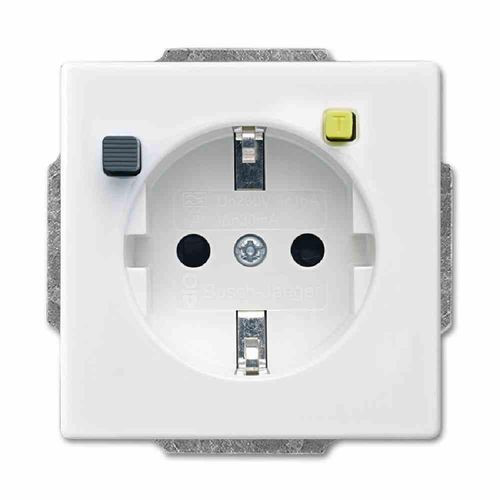 Busch-Jaeger 3120 EUCB-84. Buchsen-Typ: CEE 7/3, Anzahl der Pole: 2P+E, Temperaturbereich in Betrieb: -25 - 40 °C. Prod