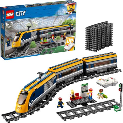 LEGO 60197 City Personenzug mit batteriebetriebenem Motor, ferngesteuertes Set mit Bluetooth-Verbindung, Schienen und Zubehör