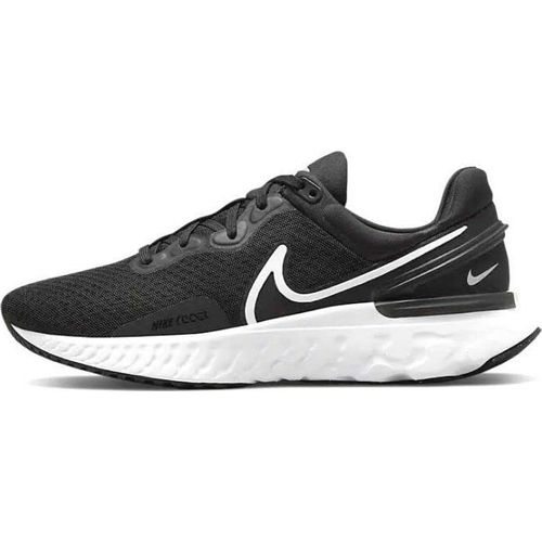 Nike Damen Runningschuhe für diverse Laufstrecken und intensives Training