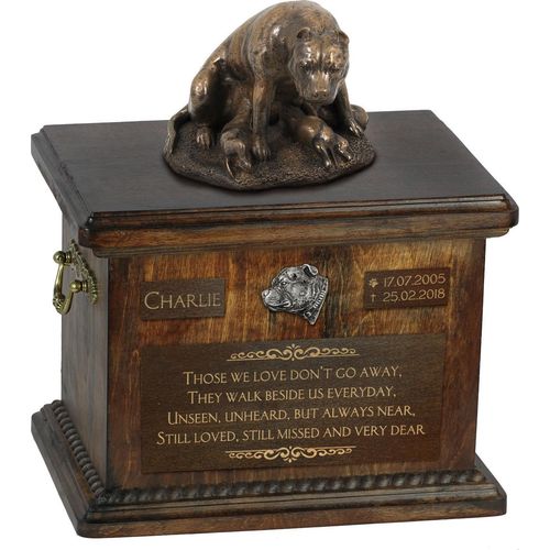 Staffordshire Bull Terrier, Staffordshire Bullterrier VIII - Eine Urne für die Asche eines Hundes, eine Urne mit einer Statue, eine personalisierte Hundeurne von der Marke Art-Dog.