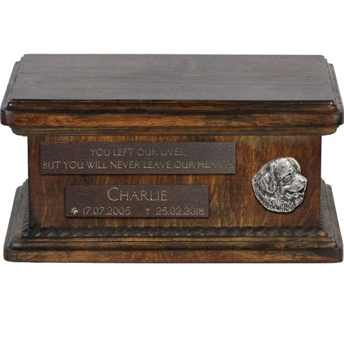 Neufundländer, Newfoundland - hölzerne Urne für die Asche eines Hundes, personalisierte Urne mit Gravur, kleine Urne für Hundesasche von der Marke Art-Dog