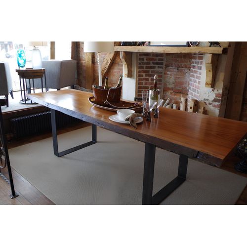 Zeitgenössischer Tisch Esstisch Küchentisch Handgefertigte zeitgenössische Möbel