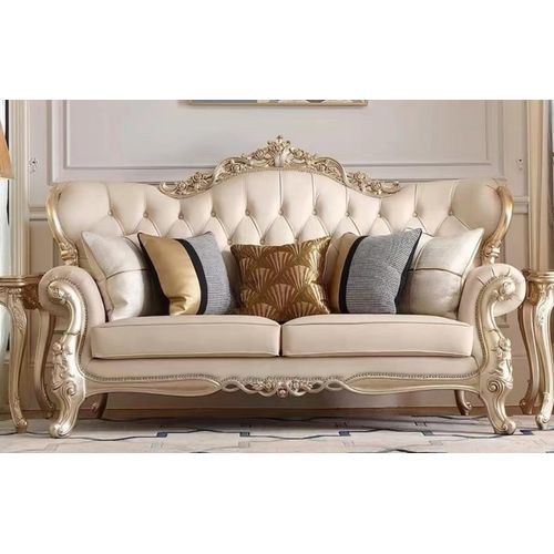 Stilvoller Klassischer Dreisitzer Beiges Designersofa Moderne Couch
