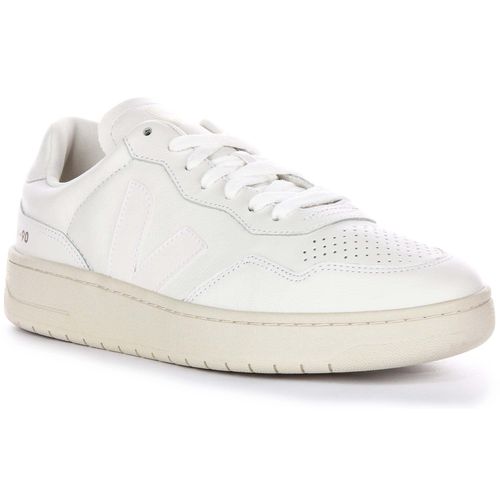Herren Sneaker aus Leder Veja V 90 mit flachen Schnürsenkeln und seitlichem OT Lederlogo in Off Weiß – 9 Großbritannien - 43 EU - 10 US / Cremefarben