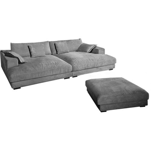 KAWOLA Big Sofa MADELINE Cord grau mit Hocker / 4 Zierkissen / Armlehntablett natur