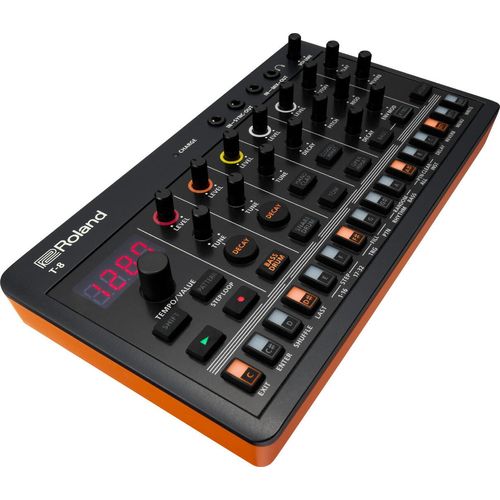 Roland T-8, Akku, USB, 4,5 h, 188 mm, 106 mm, 36,2 mm, 310 g