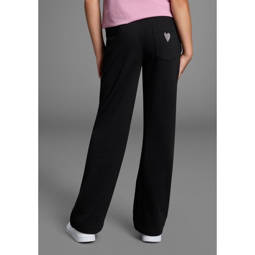 Sweathose KIDSWORLD "Sweathose mit weitem Bein", Mädchen, Gr. 152, N-Gr, schwarz, angeraute Sweatware, Obermaterial: 60% Baumwolle, 40% Polyester, bestickt, loose fit lang, Hosen Sweathose, Weite Sweathose mit Herz-Stickerei, Topseller