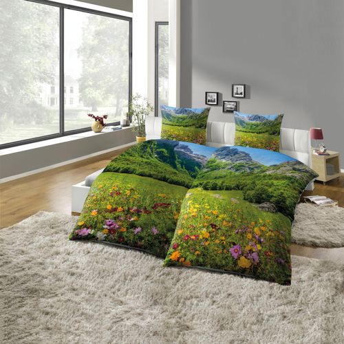 Partnerbettwäsche KINZLER "Partnerbettwäsche 4-teilig "Berge", bunt, B/L: 135cm x 200cm, 2 Stk., 2 Stk., Microfaser, B/L: 80cm x 80cm & 80cm x 80cm, 4 Stk., Microfaser, Obermaterial: 100% Polyester, Bettwäsche, pflegeleicht
