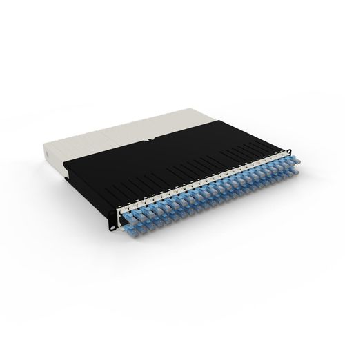 Patchbox patchbox.one Kabeleinzugssystem 8RU/UTP (0,8 m) mit 24 Kassetten, Patchkabel Cat. 6a, U/UTP, PoE++, Kabel blau