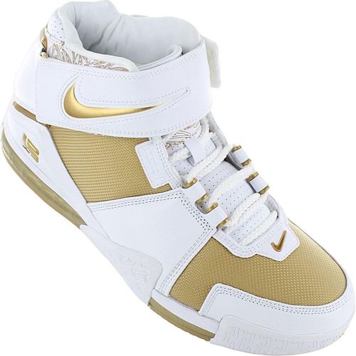 Nike LeBron Zoom 2 II - Maccabi - Herren Basketball Schuhe Weiß-Gold DJ4892-100 , EU 44.5 US 10.5