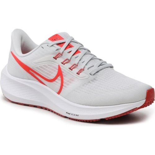 Nike Herren Schuhe Gr. 47, Innensohlenlänge 31 cm