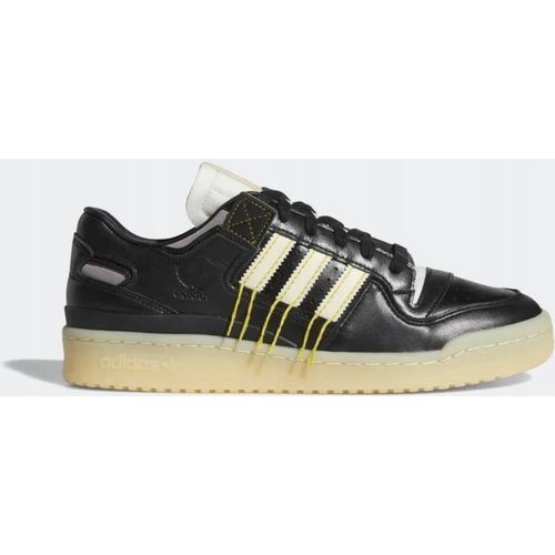 Adidas Herren Sportschuhe für Alltag und sportliche Aktivitäten FZ3773