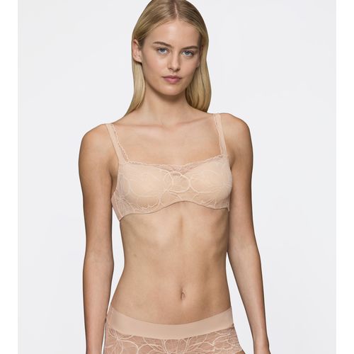 Balconette-BH TRIUMPH "Body Make-Up Illusion Lace", Damen, Gr. 75, Cup B, beige, Microtouch, Obermaterial: 51% Polyamid, 37% Polyester, 12% Elasthan, leicht glänzend, unifarben, BHs Balconette-BH, Komfort Bügel, gepolstert, weiche Spitze, Topseller