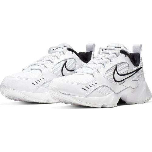 Nike Air Heights White / White / Black EU 40