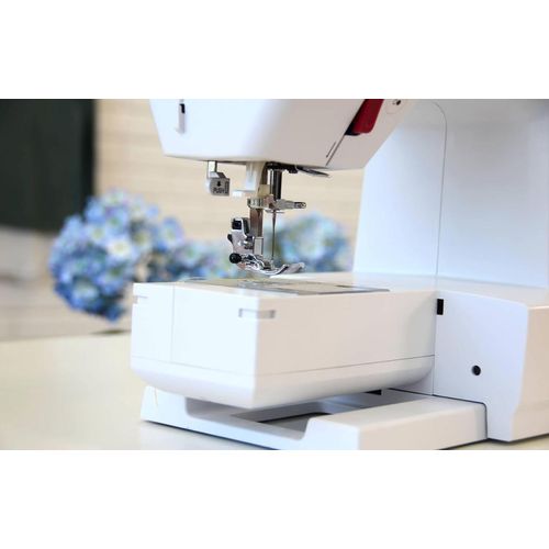 BERNETTE Nähmaschine sew&go 7, computergesteuert
