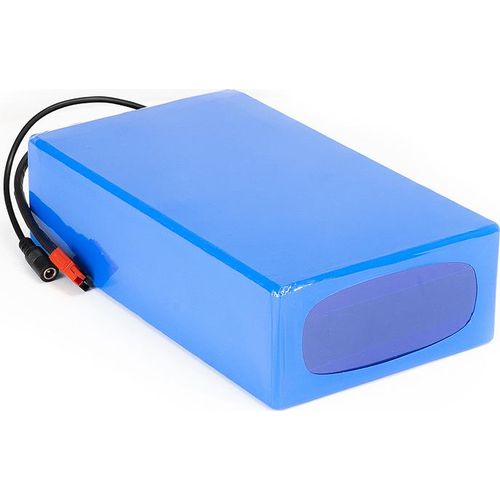 Akkupack 24V 30Ah Lithium-Ionen mit BMS, 20A Dauerentladestrom, 263x146x71mm