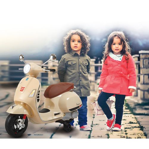 Ride-on Vespa GTS 125 beige 12V