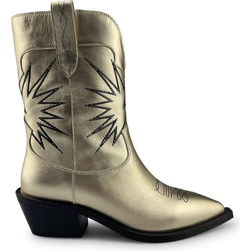 Deabused Laarsje Bo Gold