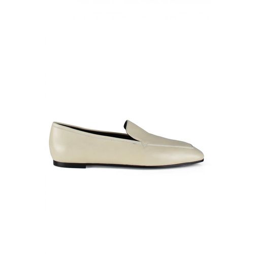 Anest Collective Slip-on Geitenleer Nude