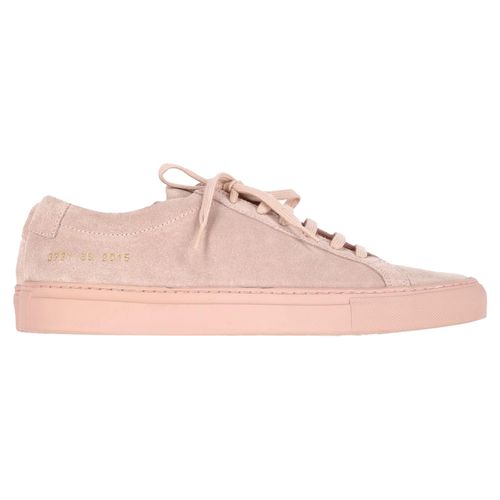 Vrouwen Achilles Sneakers in Roze Suède van Common Projects