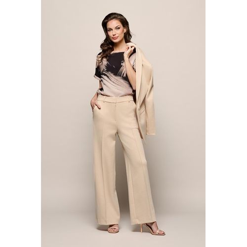 Celia Broek Creme