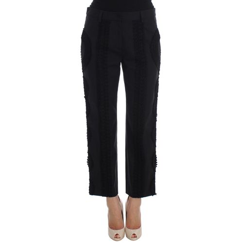Broek met Kantdetails, Verkorte Stijl