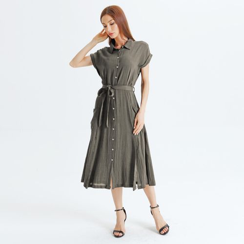 Geschlitztes Hemdkleid