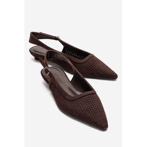 Aviva Slingback Spitse Neus Pump