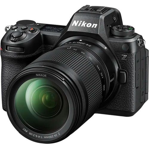 NIKON Z6 III + Z 24-200mm f/4-6.3 S