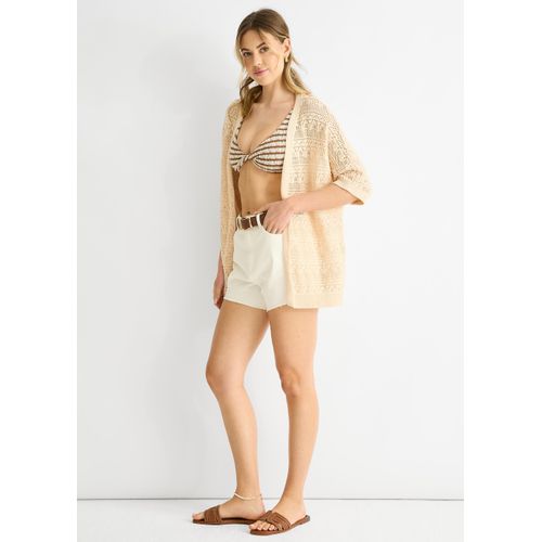 Beige gehäkelte Strickjacke von Kante zu Kante