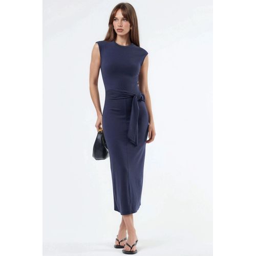Midi-Kleid mit Bindungsdetails