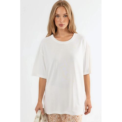 T-shirt met ronde hals en korte mouwen met schoorsteenaccenten