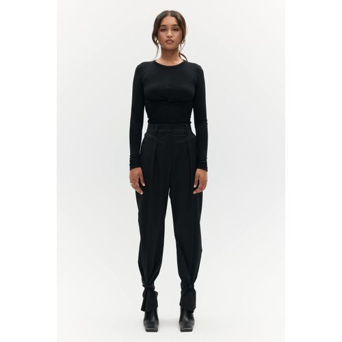 BENU Schwarze gedrehte Bluse
