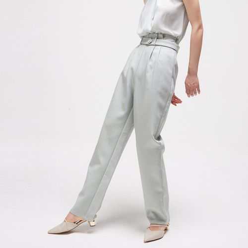 Karottenhose mit Gürtel