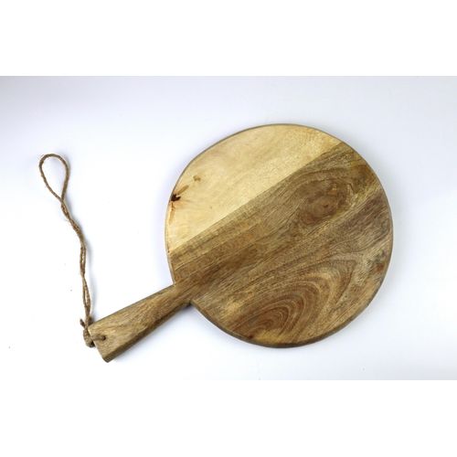 Schneidebrett AM DESIGN "aus Holz, 45x32 cm", beige (natur), B:32cm H:2,2cm L:45cm, Bambus, Schneidebretter, Schneidebrett, ideal zum Schneiden, Servieren und stilvollen Präsentieren