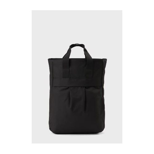 PinqPonq Komo Rucksack Rooted Black, 30x15x43 cm, wandelbar, Laptopzugriff, wasserabweisend